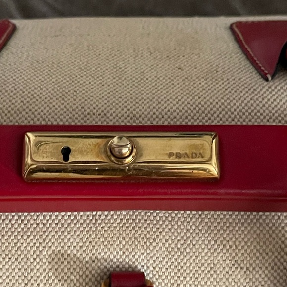 Authentic Prada bag - Picture 7 of 16